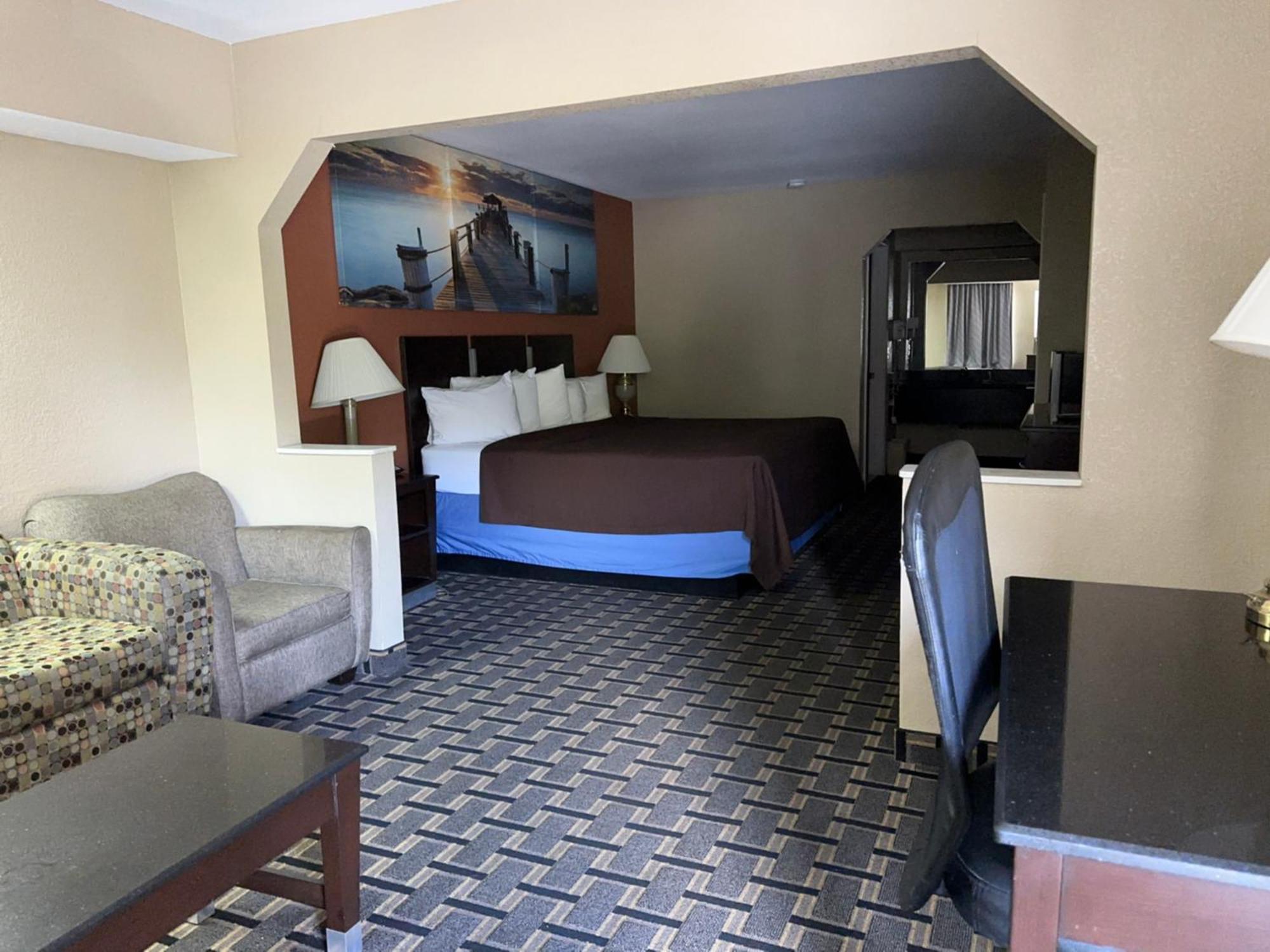 Days Inn & Suites By Wyndham Pine Bluff Eksteriør bilde