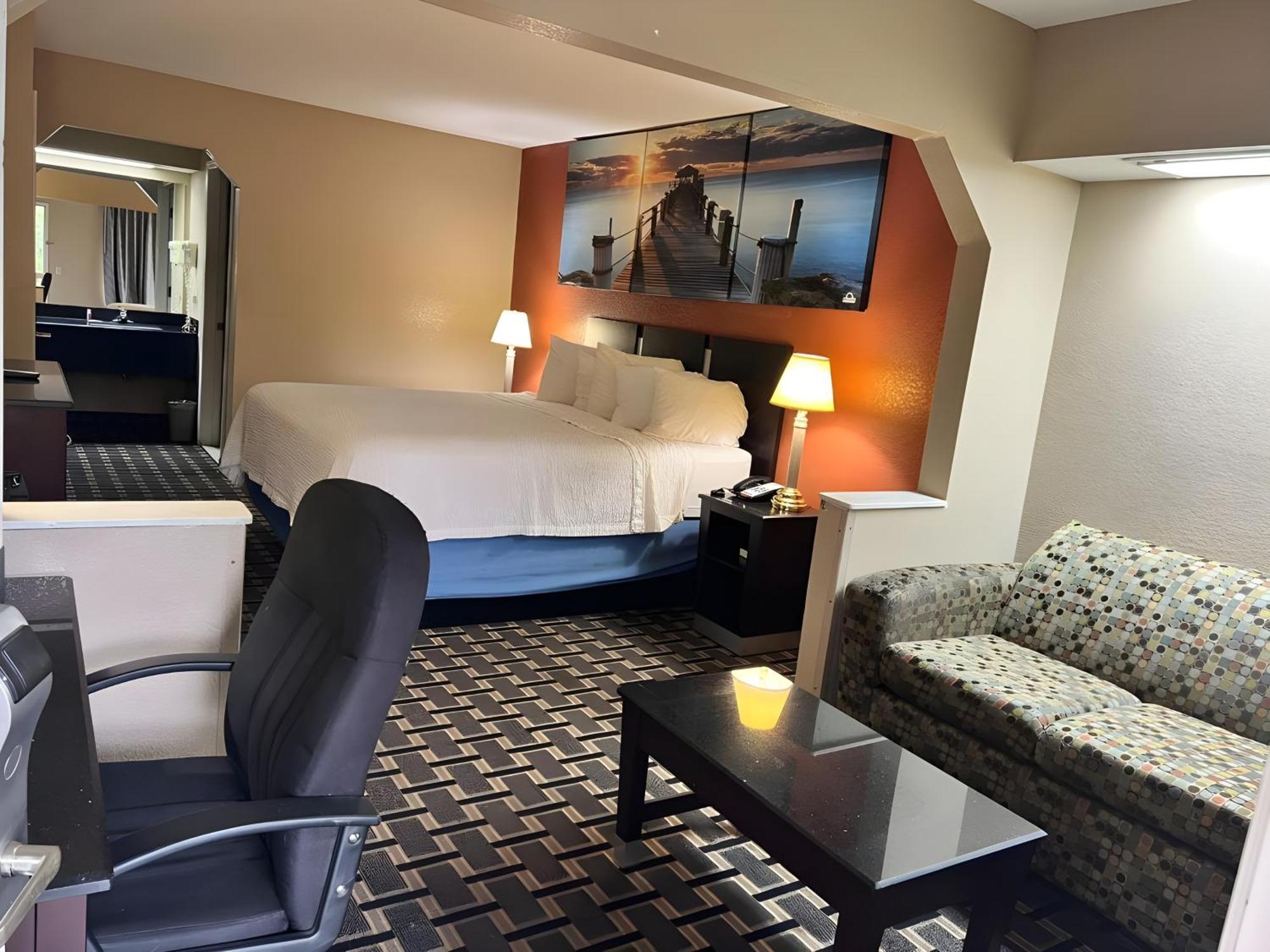 Days Inn & Suites By Wyndham Pine Bluff Eksteriør bilde